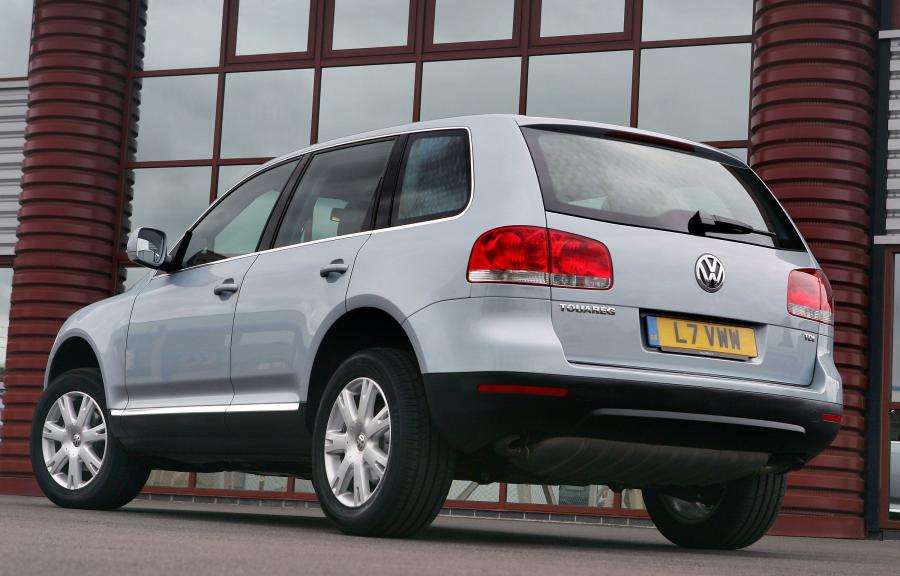  Volkswagen Touareg 2005 года  (фото 2 из 6)